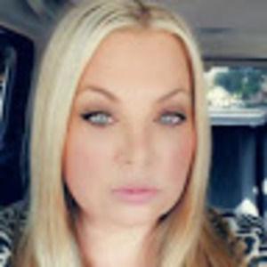 Meet your Posher, Tonia